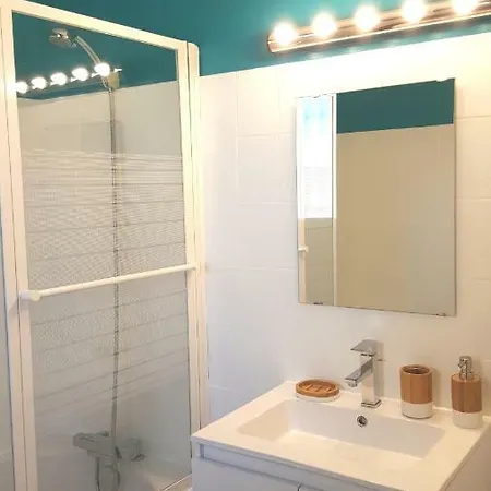 Chambres Dans Avec Piscine 3min De Проживание в семье *