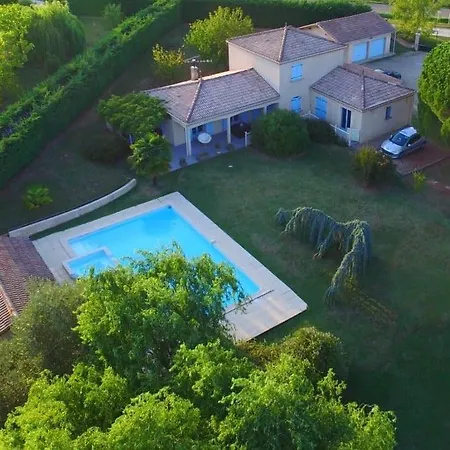 Chambres Dans Avec Piscine 3min De Проживание в семье Лектур